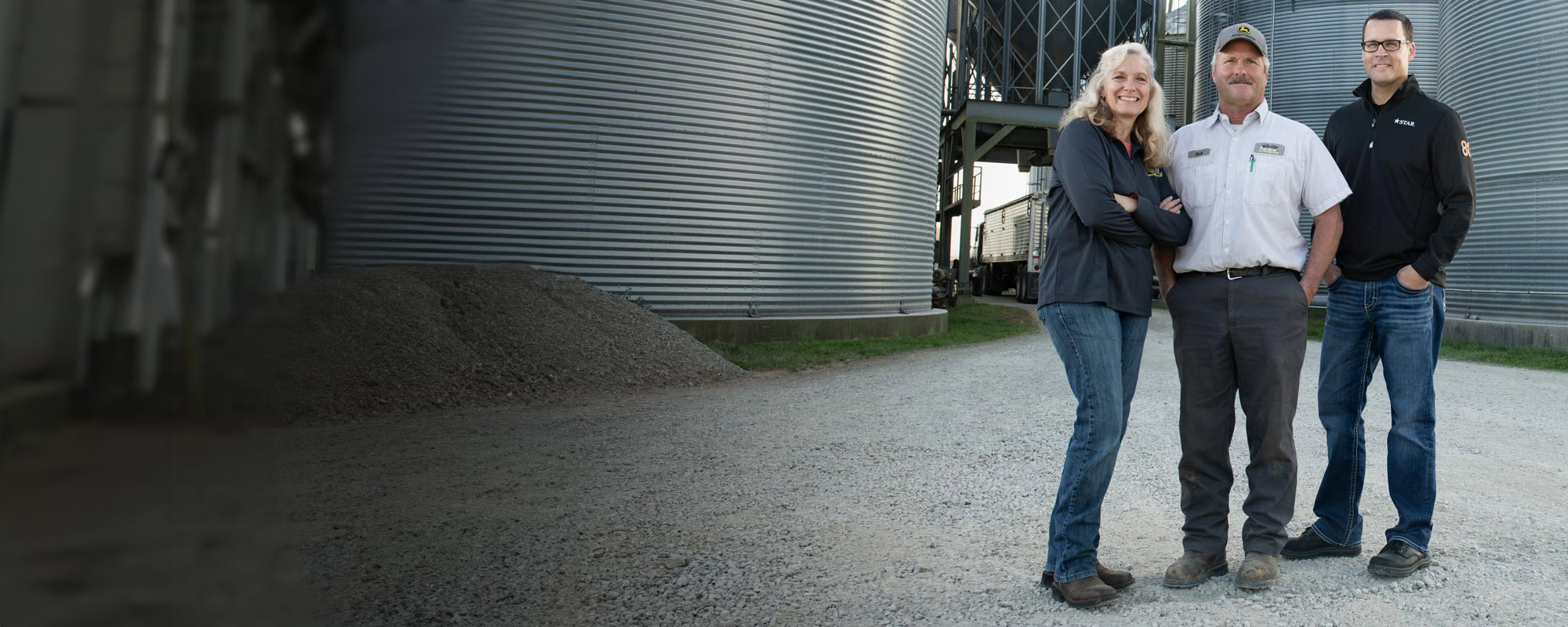 Ternet Farms team smiling together