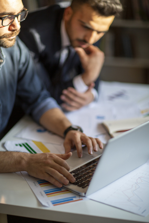 Two men meeting about financial plans